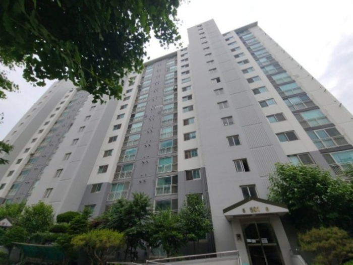 서구 아파트 경매 물건 외관